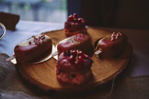 Tarts & Pies Sweet Crusts, Rich Fillings, Perfectly Baked